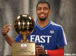 蓬莱山猫队火力全开东城雄鲨队,自行车总决赛上演耐力碾压对手!快速转换撕裂防线-九游app下载