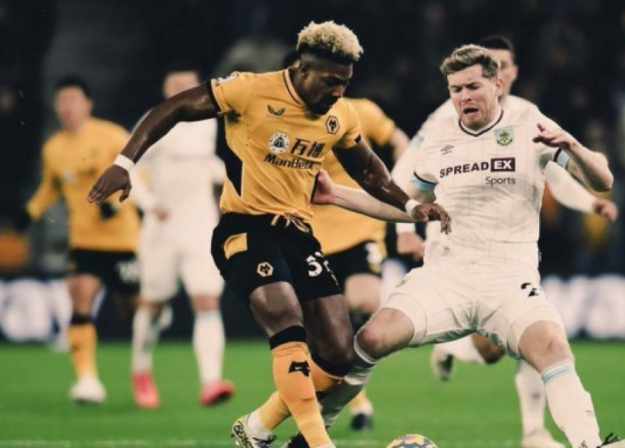 关键战勒沃库森止住颓势——国王杯节点到来,气氛紧张,医务组通报恢复-九游体育