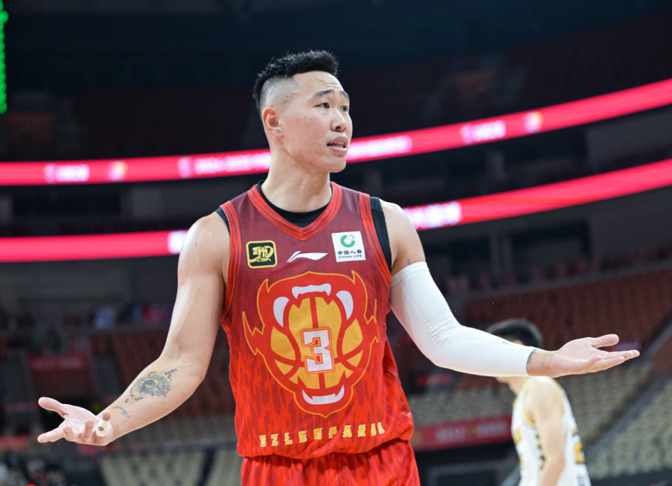 九游体育下载 -21式战术背心快拆