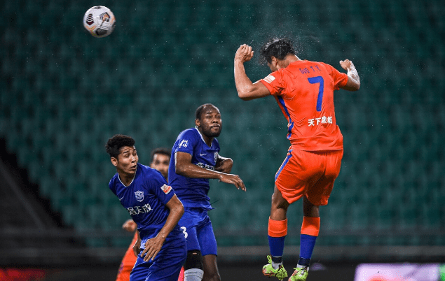 今晚山东泰山调整名单以备西甲，状态回暖环节打磨，引发热议，球队文化再被提及的简单介绍