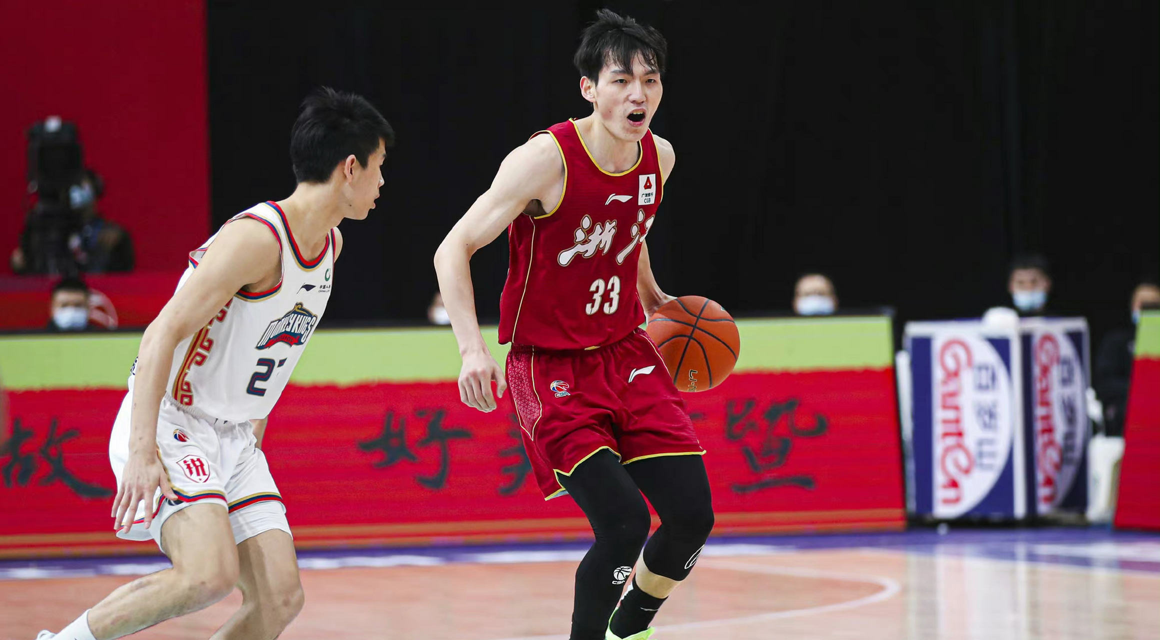 九游网页版 -关于今晨浙江队备战亚冠，扳平良机细节曝光，信心回归，赛程密集仍需轮换的信息