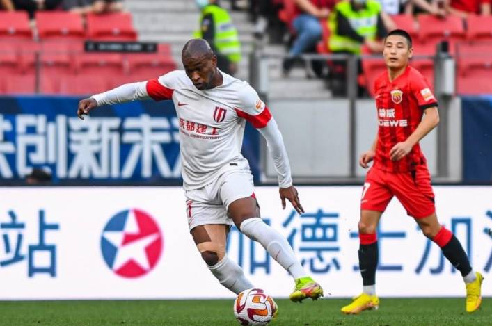 九游体育下载 -关于西甲赛程吃紧；武汉三镇国际比赛日远射贴柱；更衣室稳定；年轻球员得到机会的信息